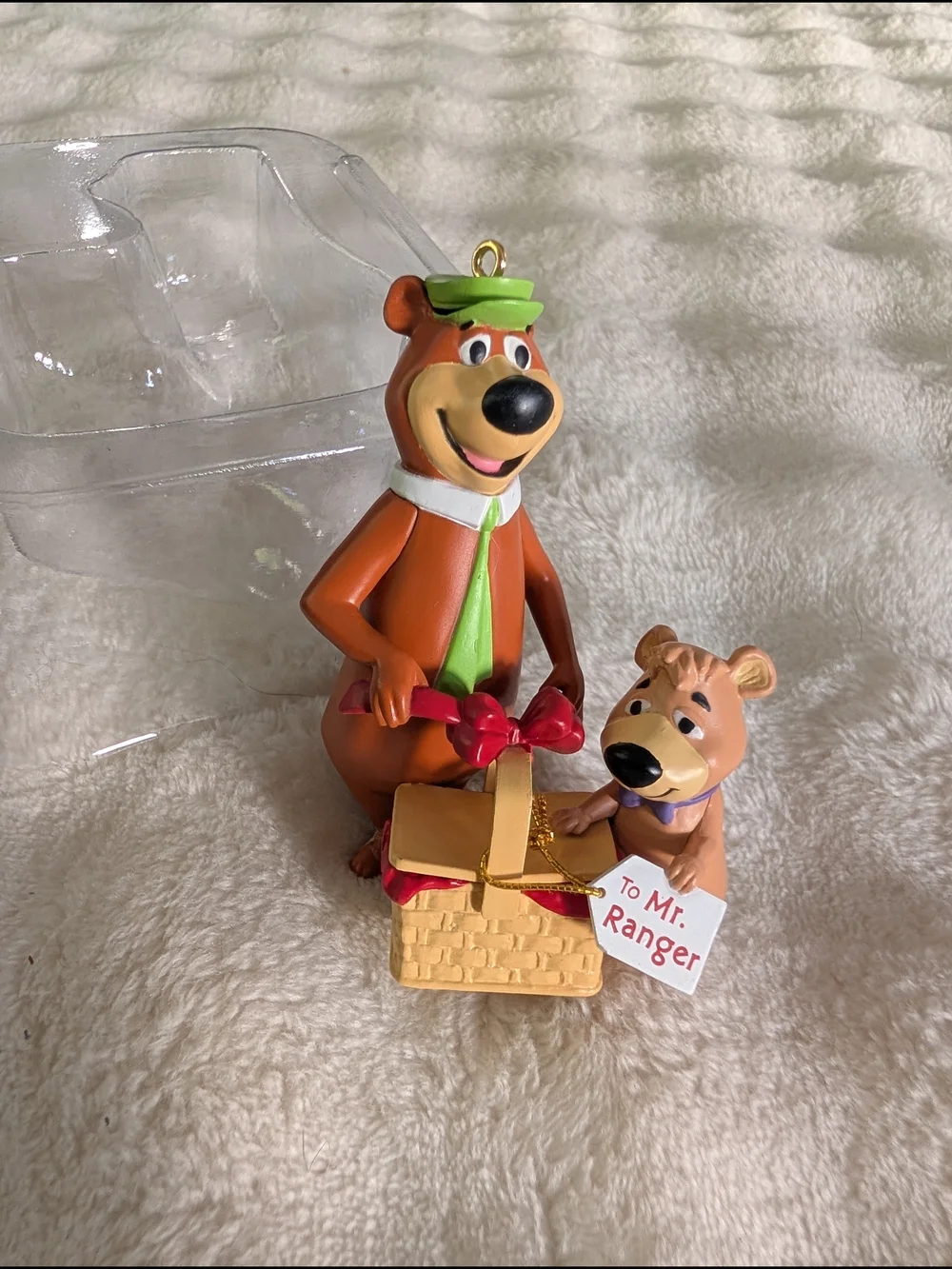1996 Hallmark Keepsake Yogi Bear & Boo Boo Christmas Ornament